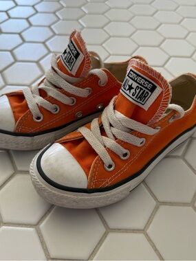 Converse Low Top Sneakers in Bright Orange and White